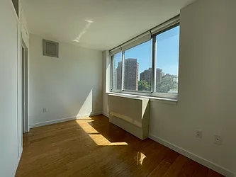 Rented by Kahen Properties