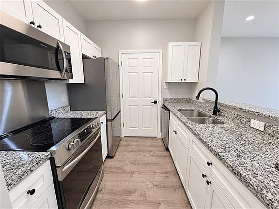 3rd image of 350 Emerald Forest Blvd APT 1102