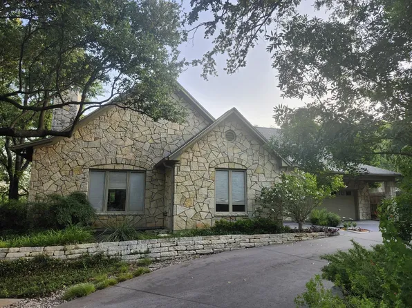1924 Kensington Dr, Fort Worth, TX 76110