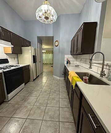 3rd image of 6739 Quail Lk