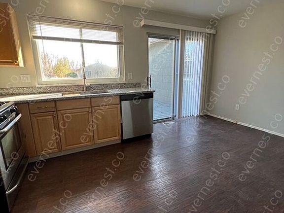 4th image of 12164 Sagemeadow Ln