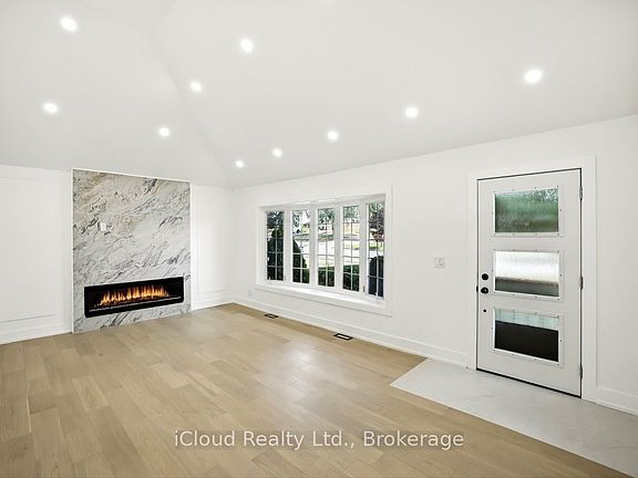 3rd image of 1416 Nash Rd