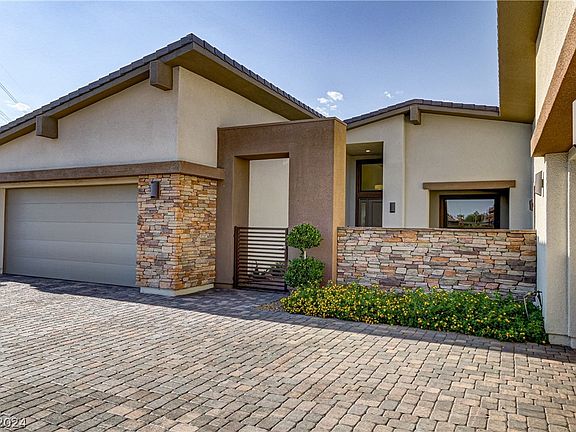 3rd image of 8542 Wolf Mountain Ct