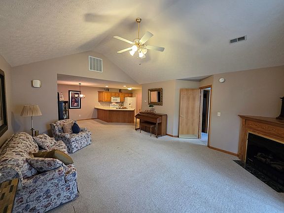 2nd image of 1116 Cobblefield Dr