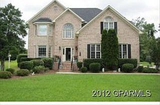 1st image of 236 Rivercrest Dr