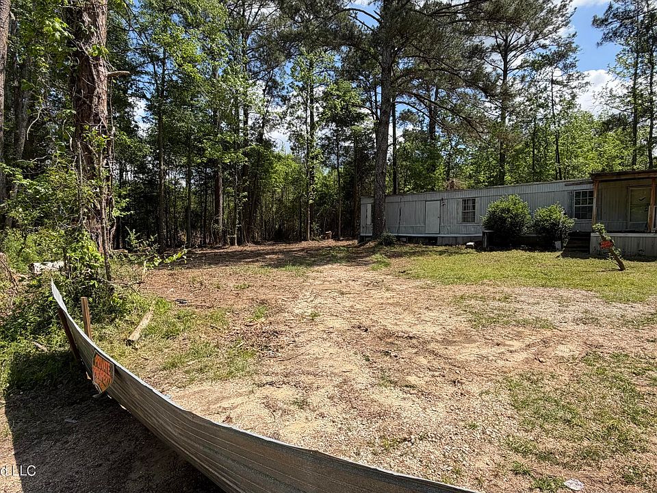2nd image of 349 Velma Moore Rd