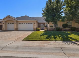 3167 Agassi Ln, Redding, CA 96002