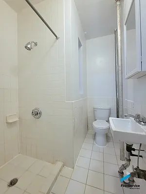 Rented by FirstService Realty (legacy) | media 16