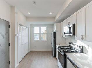 812 N Holly St #B, Philadelphia, PA 19104
