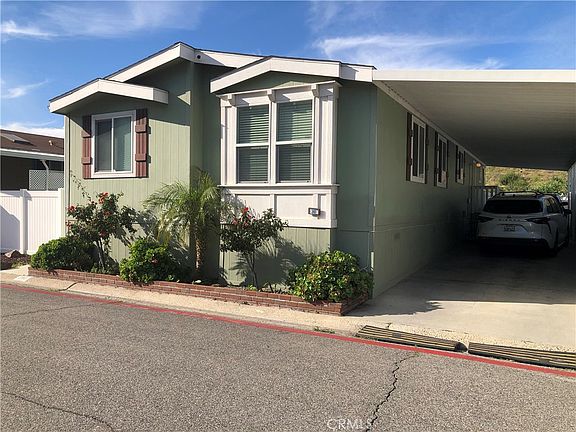 3rd image of 4901 Green River Rd #292
