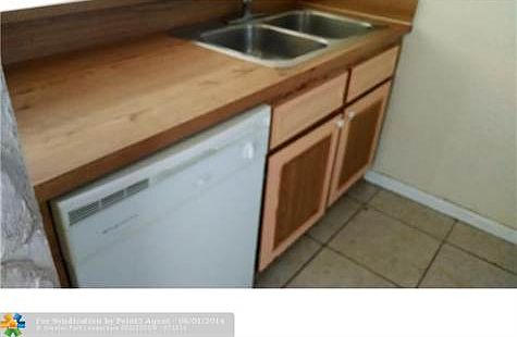 5th image of 10029 Twin Lakes Dr #25-A