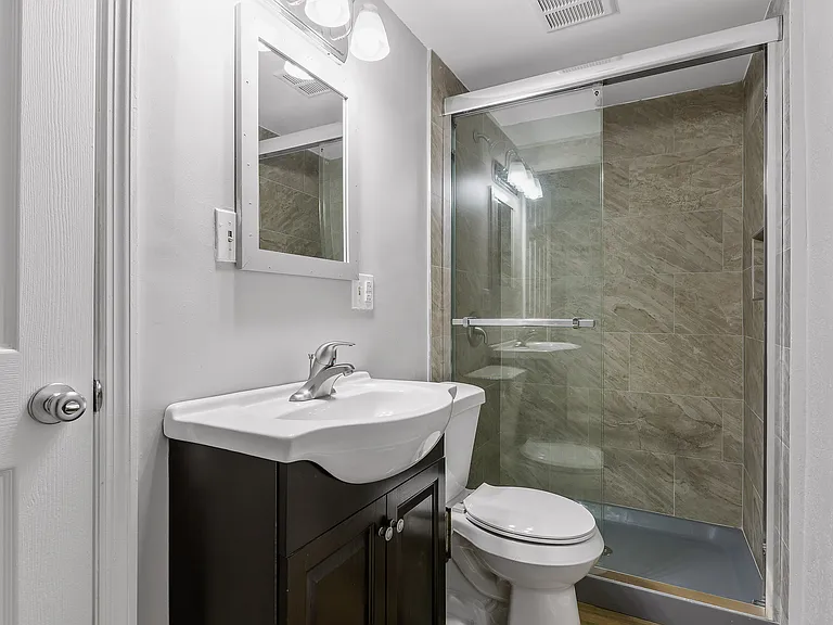 620 Lindsay Ave — Photo 29