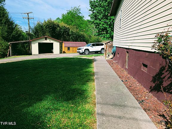 5th image of 1910 Dc Caney Ridge Rd