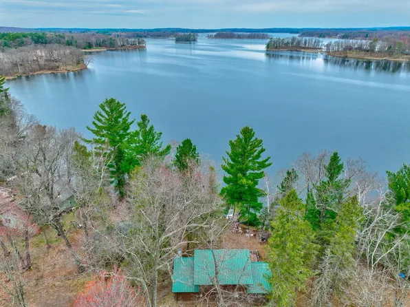 W5438 Yellowsands Dr, Spooner, WI 54801