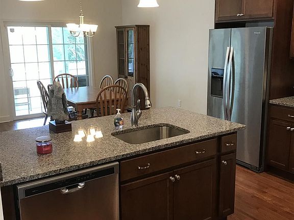 5th image of 20 Andriana Ln