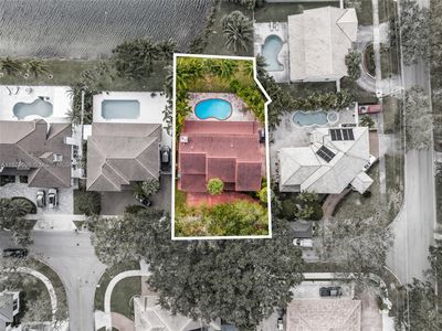 8120 NW 167th Ter, Miami Lakes, FL, 33016