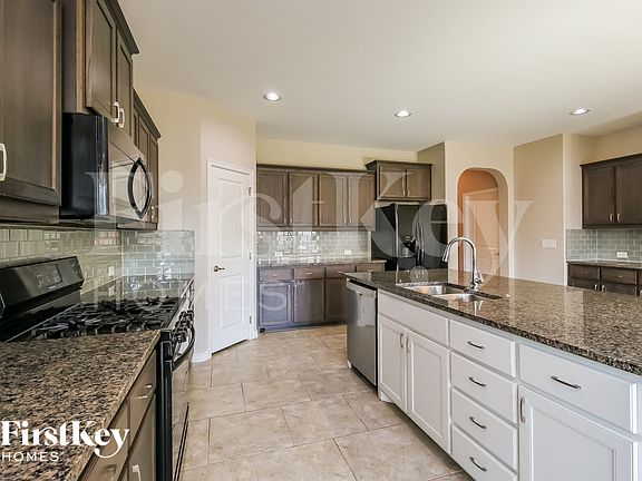 5th image of 14713 Rambling Creek Cir