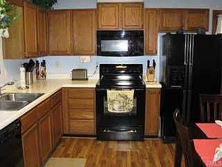2nd image of 2207 Dorety Pl