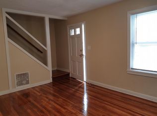 16 Valley Pl S, New Haven, CT 06515