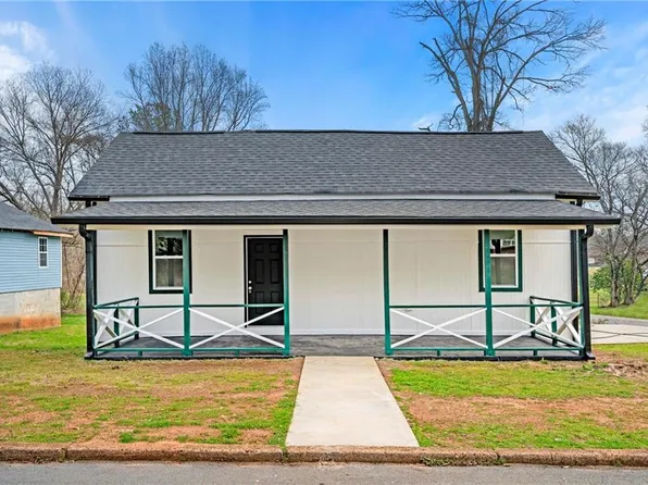 202 N Martiele St, Cedartown, GA 30125