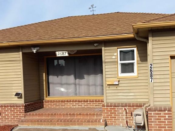 Brand new roof & vents: keep house cool and PGE bill down. New Conveniently Wall Attached Garden Hose Reel.