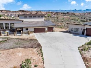 220 Red Sand Rd, Grand Junction, CO 81507