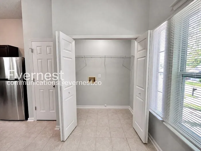 9719 Marshbrooke Rd — Photo 18