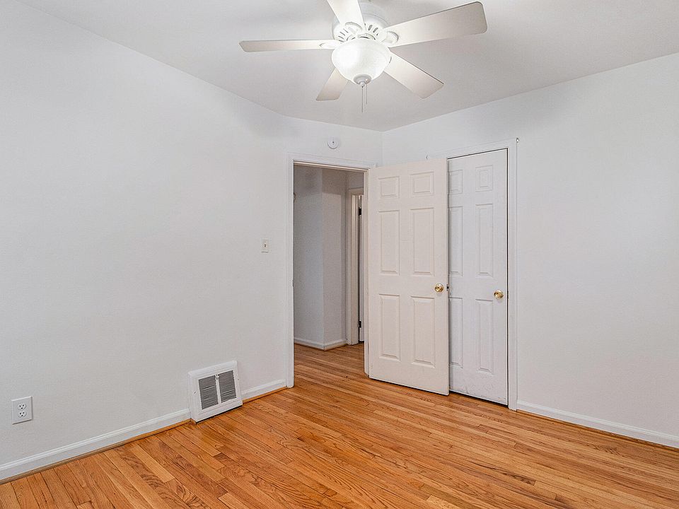 9885 Hubert Ave, photo 13