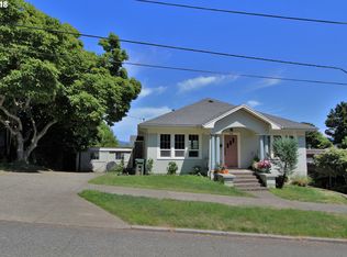 784 N 2nd St, Coos Bay, OR 97420