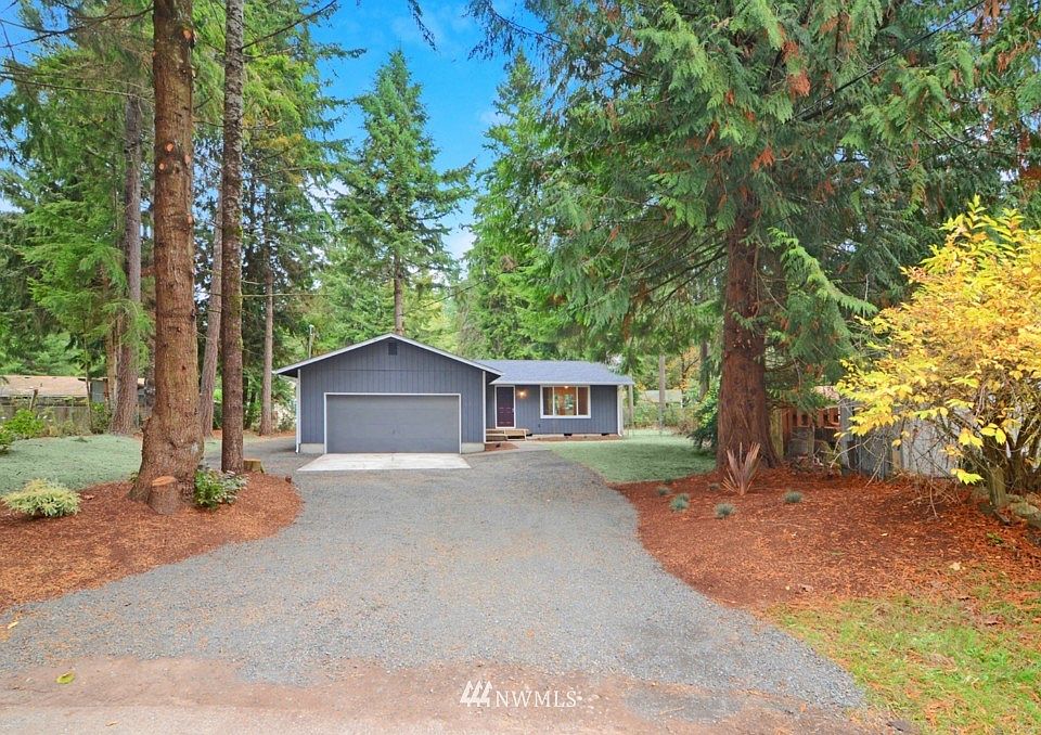 1st image of 3922 NW Rainbow Court