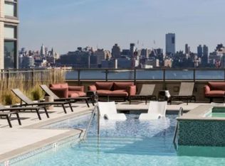 424 Washington Blvd, Jersey City, NJ 07310