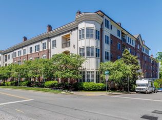 4120 Ridgefield Dr #401, Nashville, TN 37205