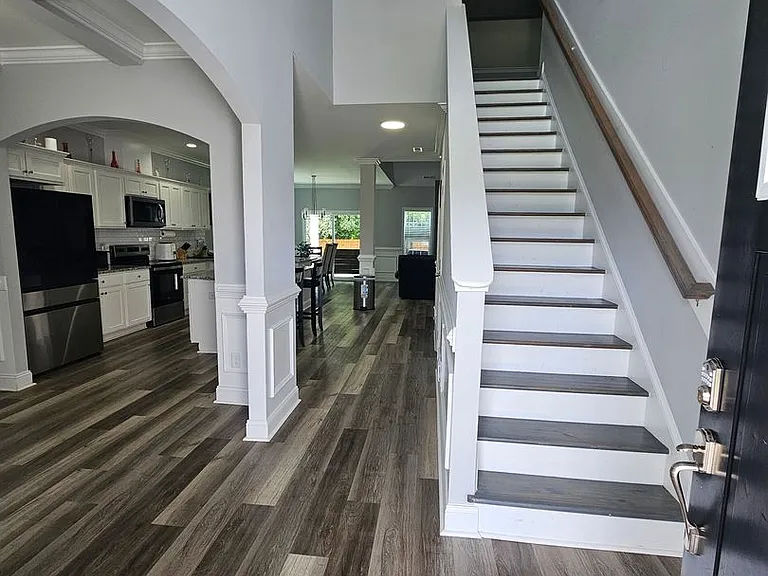 109 Fox Cove Xing — Photo 2