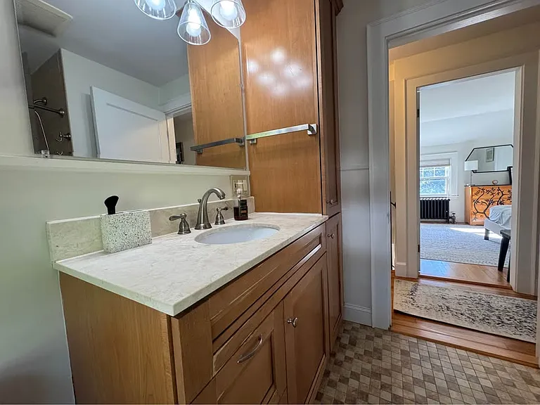 182 Margaret St — Photo 21
