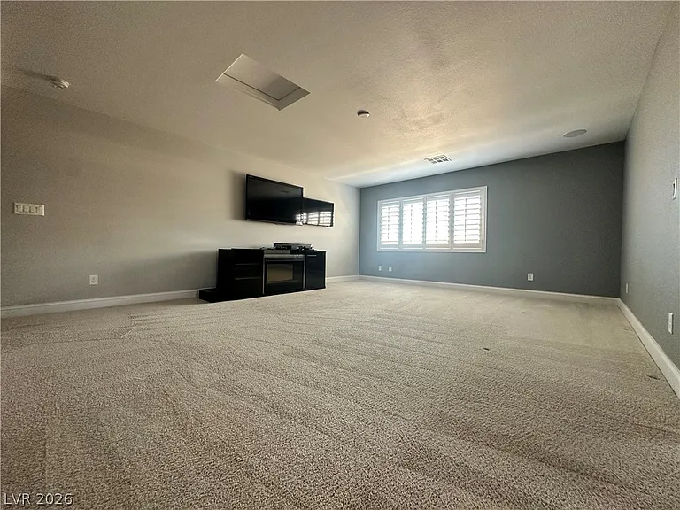 5937 Gordon Creek Ave — Photo 30