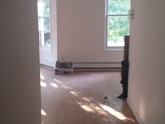 2nd image of 1350 Prospect Ave APT 2