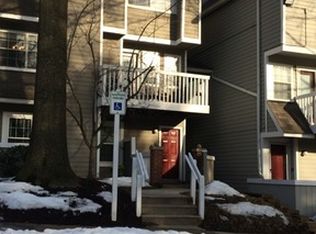 10823 Hampton Mill Ter APT 160, Rockville, MD 20852
