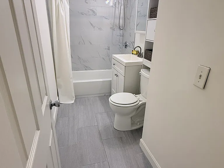 53-55 Barber Ave #3 — Photo 6