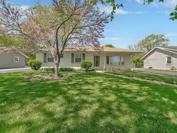 425 Burke Dr, Joliet, IL 60433