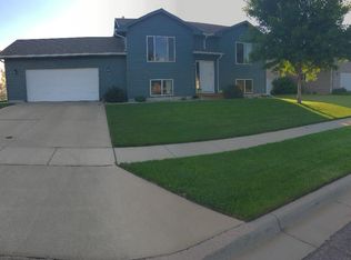 3901 S Camden Ave, Sioux Falls, SD 57106