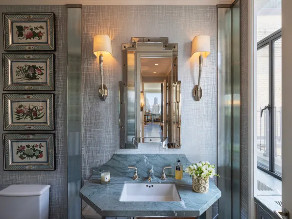 55 Central Park West image 21 of 22