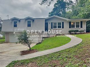 605 Huckleberry Rd, Canton, GA 30114