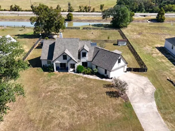 202 Lakeland Cir, Rosharon, TX 77583