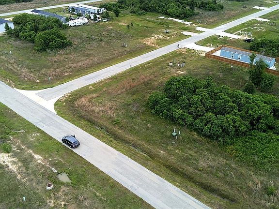 3rd image of 1108 Road 5823