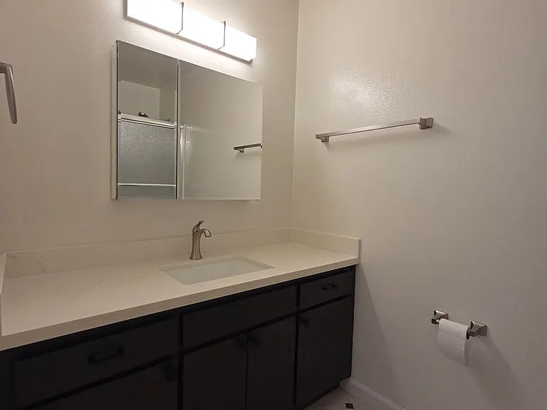 1918 Knolls Dr — Photo 19