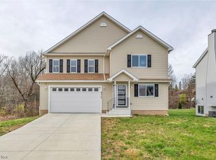 6312 Valley Ranch Dr, Maple Heights, OH 44137