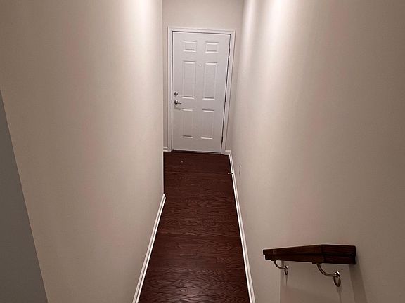 4th image of 7 Arnold Dr