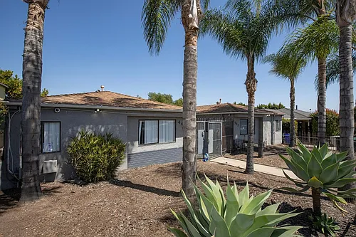 445 47th Street Photo 1