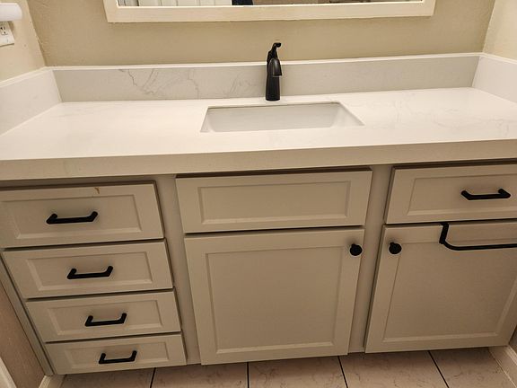 3rd image of 226 Wright St APT 102