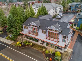 107 Jacolet Ln NW, Bainbridge Island, WA 98110